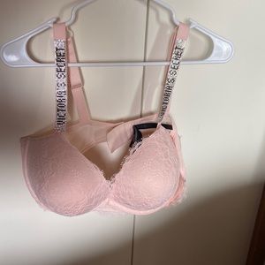 VICTORIA SECRET VERY SEXY PUSH UP BRA 38DD
